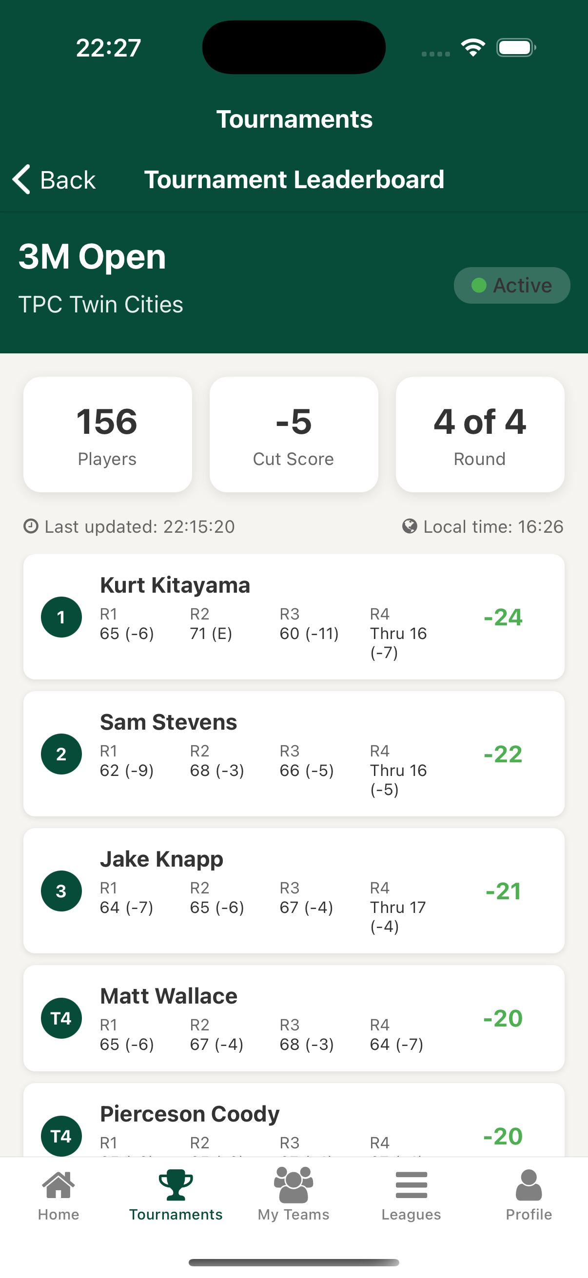 Live fantasy golf leaderboard with real-time PGA tour scoring and friend rankings